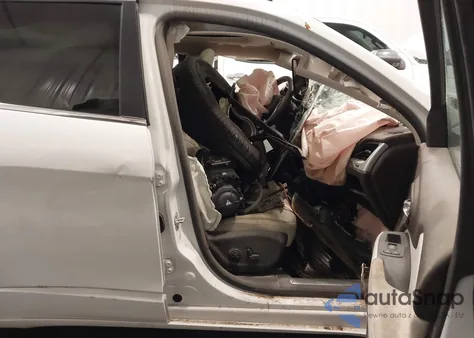 2017 Jeep Cherokee Overland 4X4 из США, поврежденный, VIN 1C4PJMJS3HW604881